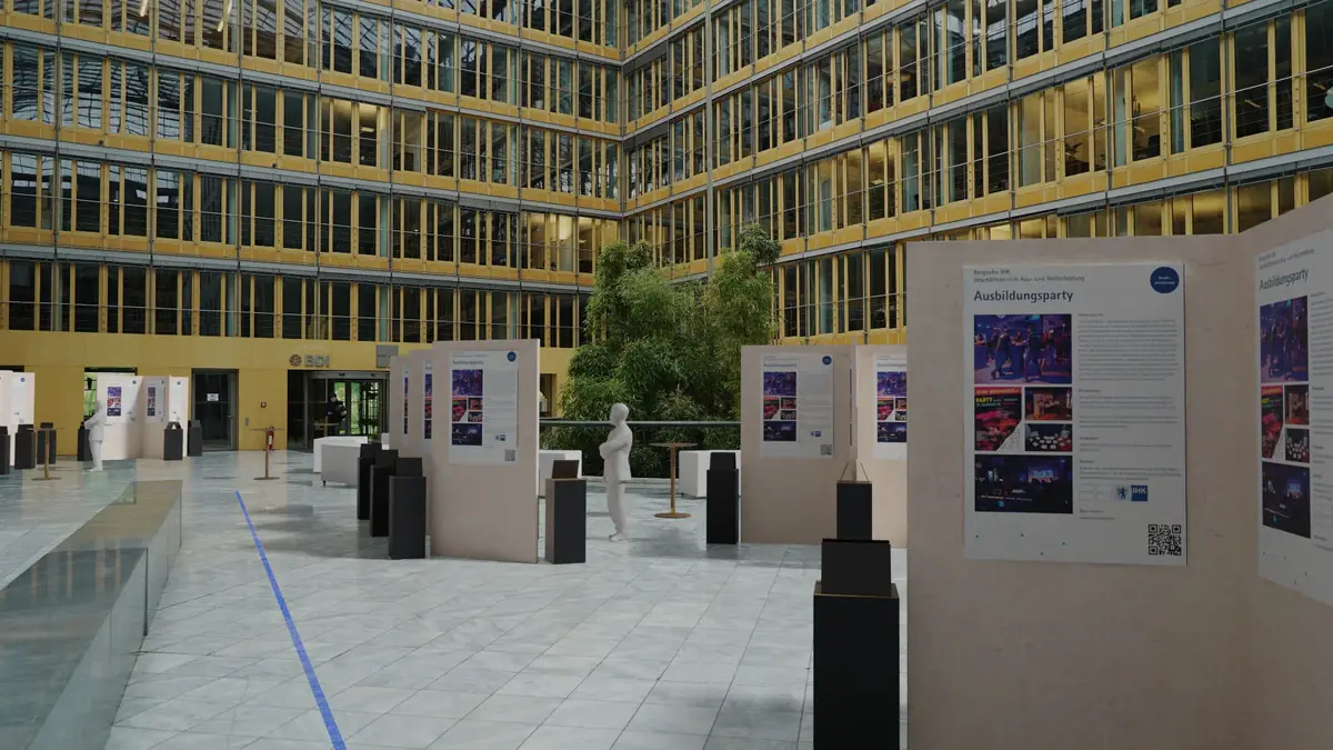 IHK-Tag 2024 – Erscheinungsbild und Ausstellung – Bild 3